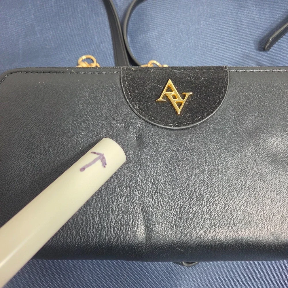 Adrienne Vittadini Downtown Collection Double Wallet w/Removable Strap Black